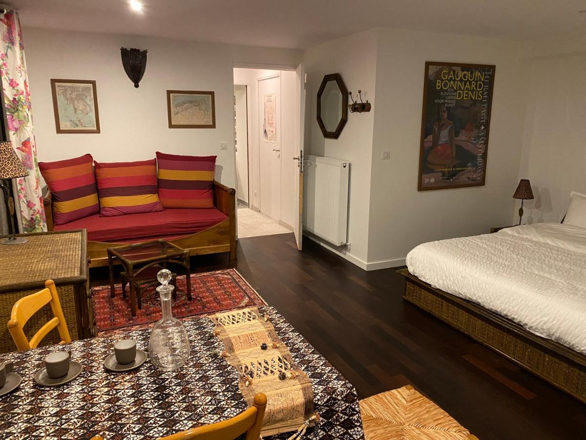 Les Cabanons Bed & Breakfast Dardilly Exterior photo